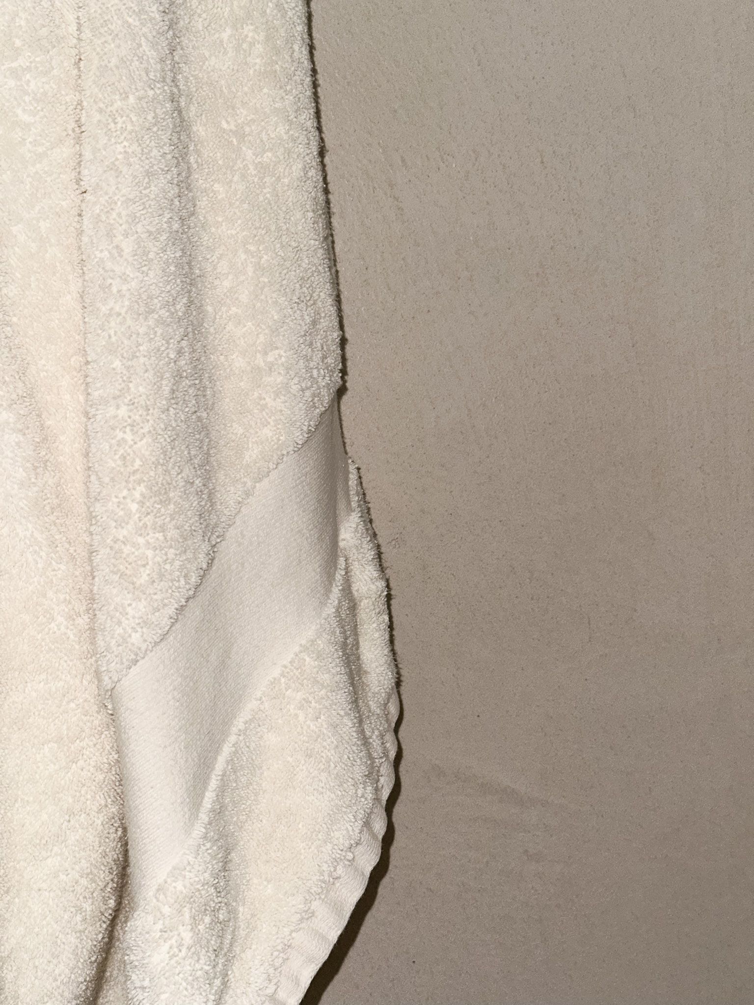 04 / The Bath Towel — 67x140 cm – Bild 3
