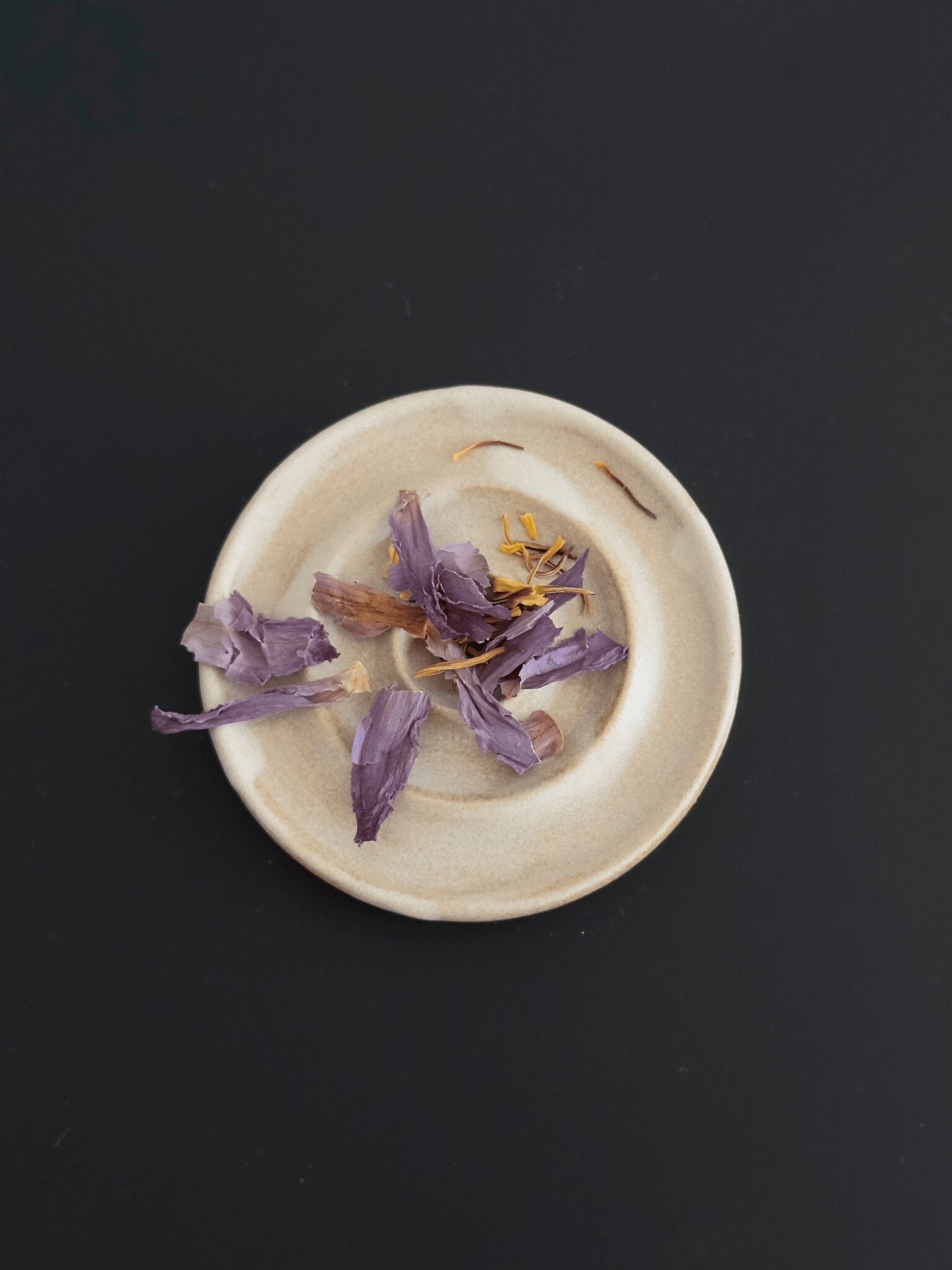 Artist Collection 01 Circle Tray - Image 9