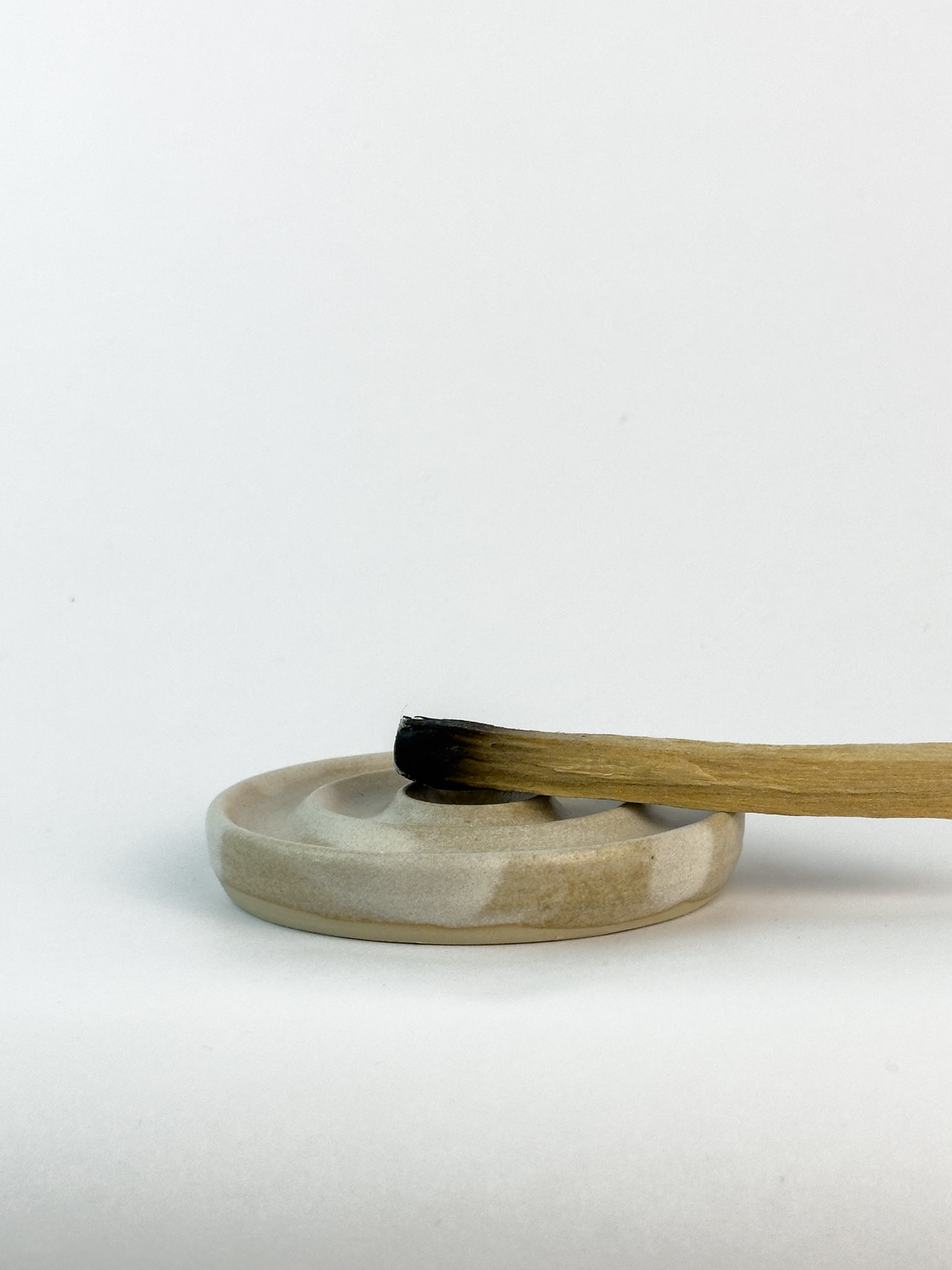 Artist Collection 01 Circle Tray