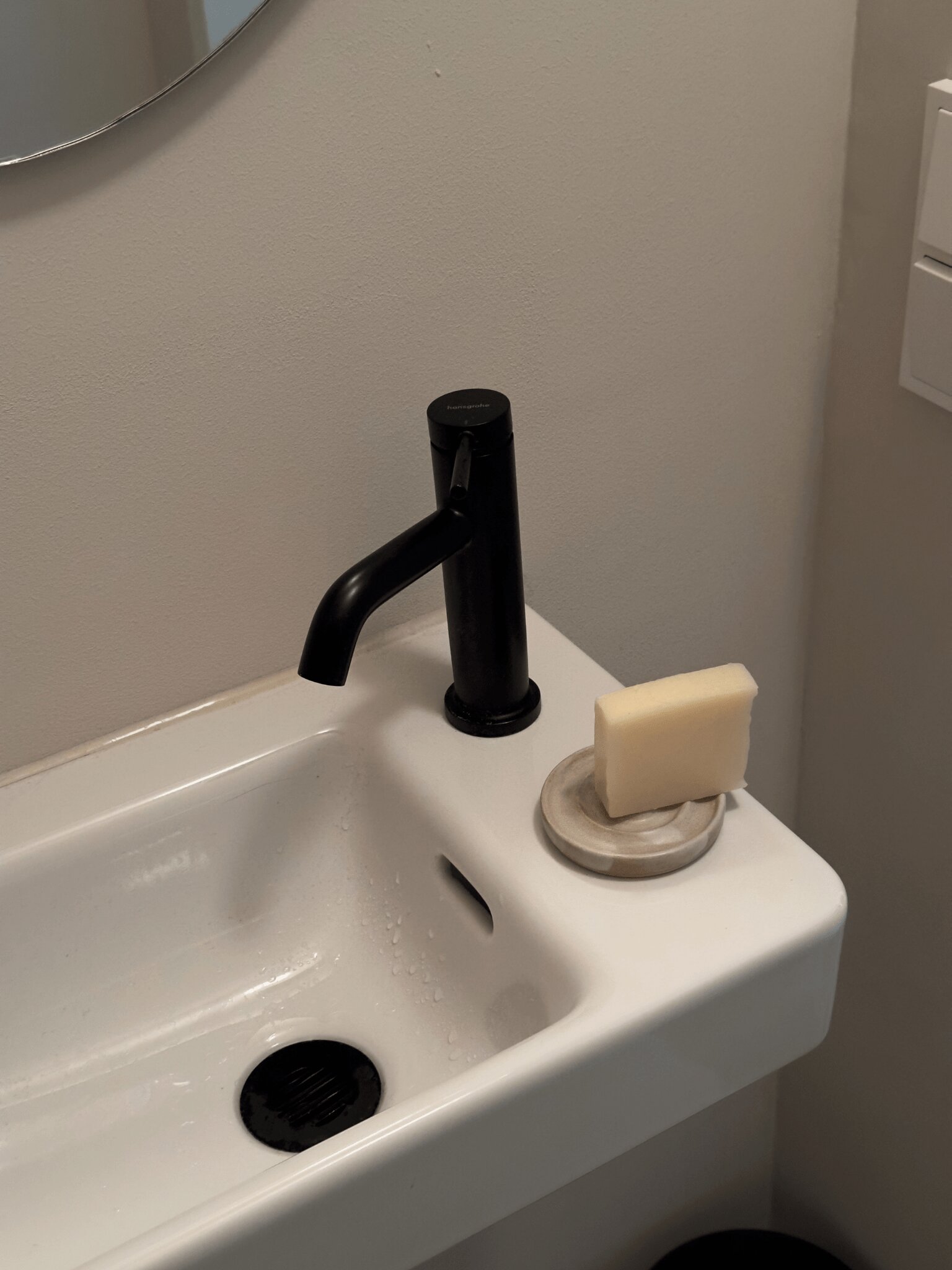 Artist Collection 01 Circle Tray - Image 3