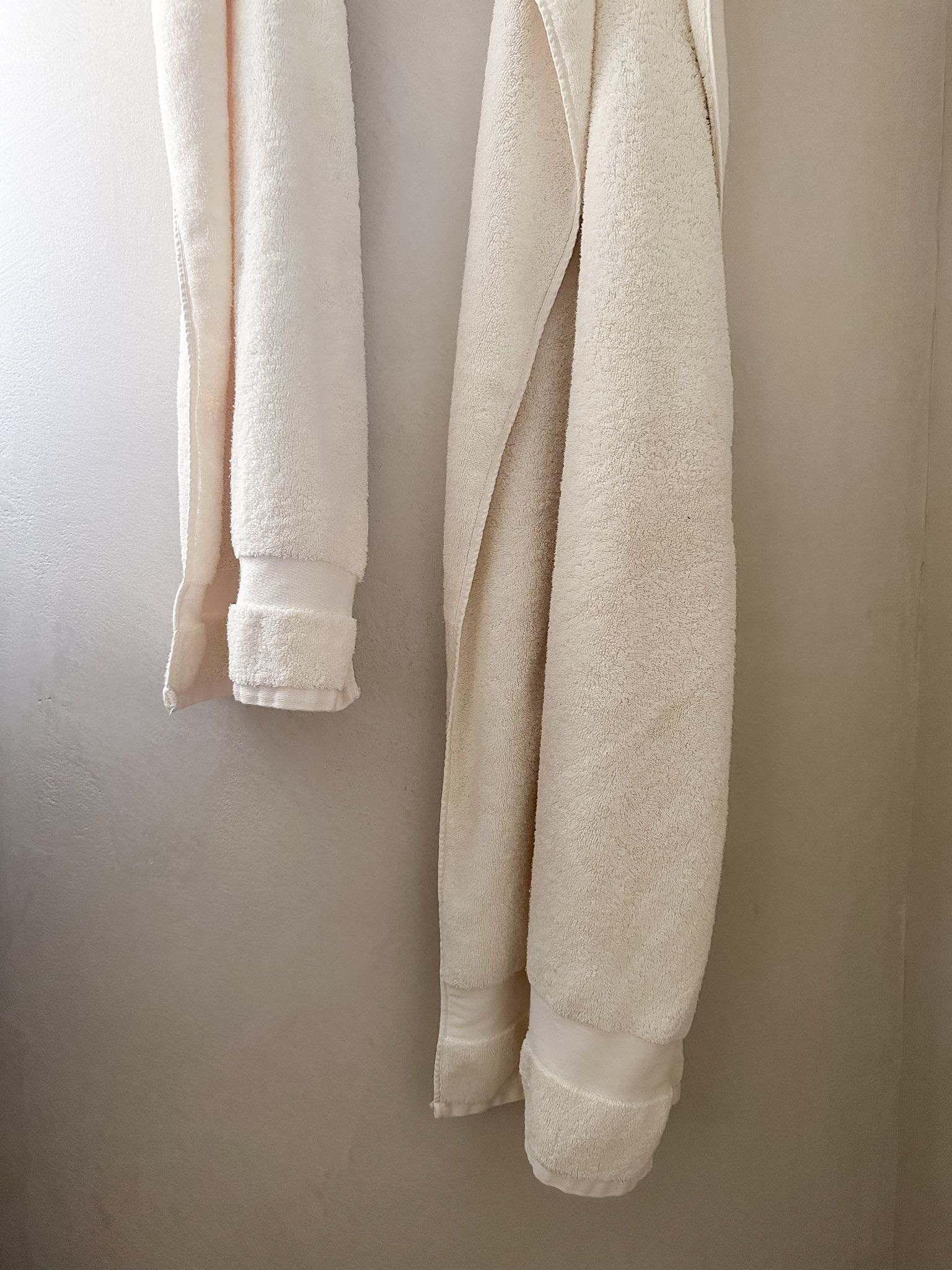 04 / The Bath Towel — 50x100 cm – Bild 4
